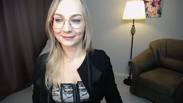 Ava Elior online show from October 30, 2025, 9:51 am