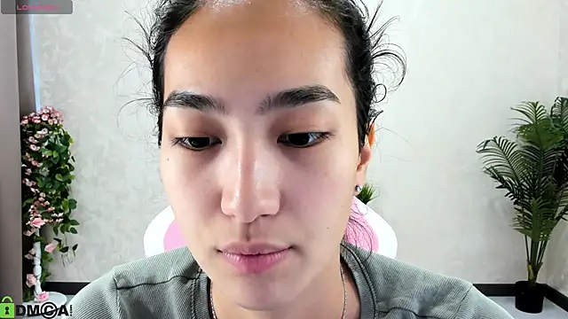 Snapshot of FlirtyAura chatting on October 7, 2025, 3:51 am FlirtyAura online show from October 7, 2025, 3:51 am