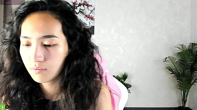 Snapshot of FlirtyAura chatting on September 23, 2025, 3:46 am FlirtyAura online show from September 23, 2025, 3:46 am