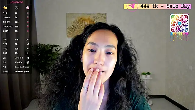 Snapshot of FlirtyAura chatting on May 21, 2026, 3:48 am FlirtyAura online show from May 21, 2026, 3:48 am