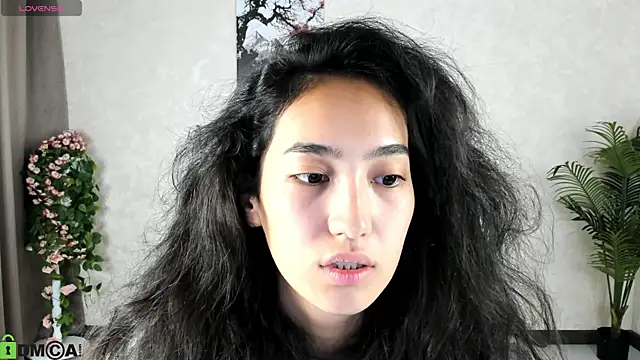 Snapshot of FlirtyAura chatting on September 20, 2025, 3:44 am FlirtyAura online show from September 20, 2025, 3:44 am