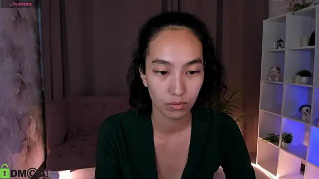 Snapshot of FlirtyAura chatting on July 18, 2026, 3:37 am FlirtyAura online show from July 18, 2026, 3:37 am