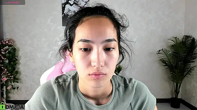 Snapshot of FlirtyAura chatting on September 29, 2025, 2:51 am FlirtyAura online show from September 29, 2025, 2:51 am