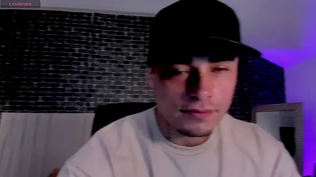 Snapshot of connorsmiith chatting on February 25, 2026, 3:56 pm connorsmiith online show from February 25, 2026, 3:56 pm