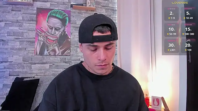 Snapshot of connorsmiith chatting on October 17, 2025, 9:16 pm connorsmiith online show from October 17, 2025, 9:16 pm