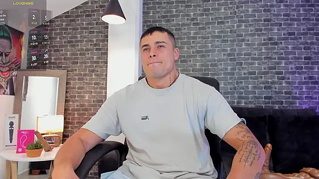 Snapshot of connorsmiith chatting on September 13, 2025, 2:00 am connorsmiith online show from September 13, 2025, 2:00 am