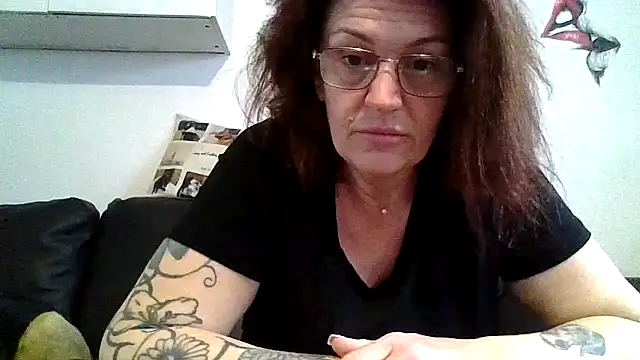 Snapshot of RubyyRosee chatting on May 15, 2026, 5:49 am RubyyRosee online show from May 15, 2026, 5:49 am