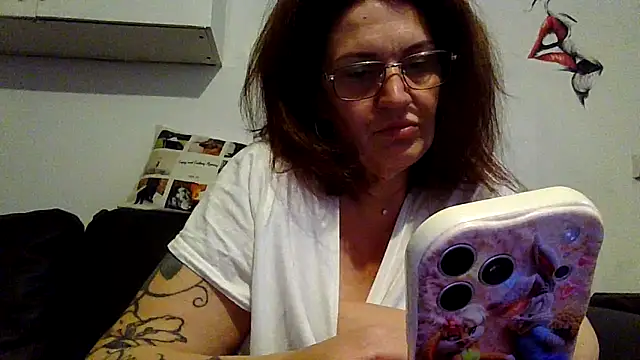 Snapshot of RubyyRosee chatting on May 23, 2026, 5:28 am RubyyRosee online show from May 23, 2026, 5:28 am