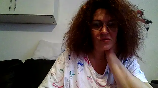 Snapshot of RubyyRosee chatting on May 21, 2026, 9:17 am RubyyRosee online show from May 21, 2026, 9:17 am