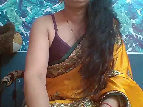 Marathi q4een01 online show from October 15, 2025, 4:00 am