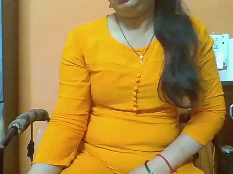 Snapshot of Marathi_q4een01 chatting on February 23, 2026, 8:15 am Marathi q4een01 online show from February 23, 2026, 8:15 am