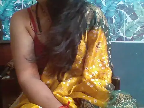 Marathi q4een01 online show from April 15, 2026, 3:23 am