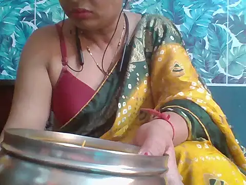 Snapshot of Marathi_q4een01 chatting on April 20, 2026, 4:15 am Marathi q4een01 online show from April 20, 2026, 4:15 am