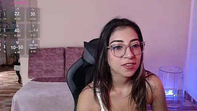 Susanahendrix online show from April 1, 2026, 6:16 pm