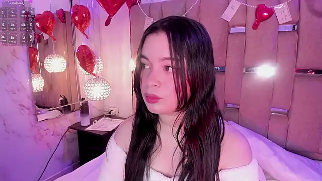 KateLee online show from February 12, 2026, 6:02 am