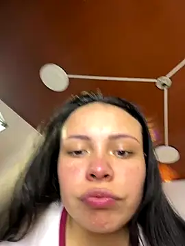 Megan 05  online show from December 19, 2025, 7:27 pm