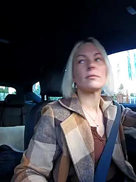 Snapshot of Sunny-Sin chatting on October 14, 2025, 8:48 am Sunny-Sin online show from October 14, 2025, 8:48 am