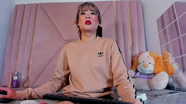 jazmin waked online show from November 11, 2025, 1:11 am