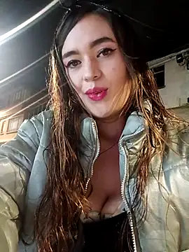 miss berlyn online show from October 11, 2025, 1:50 am