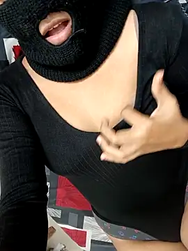 Snapshot of maya_telugu_22 chatting on November 4, 2025, 4:44 pm maya telugu 22 online show from November 4, 2025, 4:44 pm