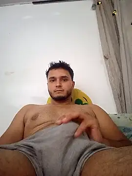 Hotguys111 online show from September 25, 2025, 5:24 am