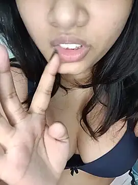 Snapshot of Snehabeauti chatting on June 17, 2026, 3:00 pm Snehabeauti online show from June 17, 2026, 3:00 pm