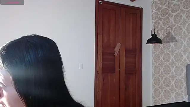 Megara 25 online show from September 9, 2025, 2:37 pm