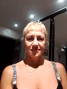 KissMiSveet online show from September 18, 2025, 5:16 pm