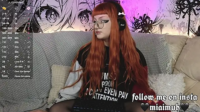 mia  yui online show from April 25, 2026, 8:17 pm