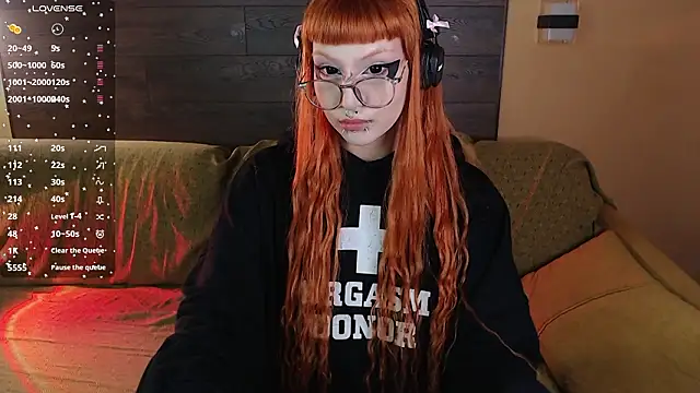 mia  yui online show from March 15, 2026, 10:50 pm