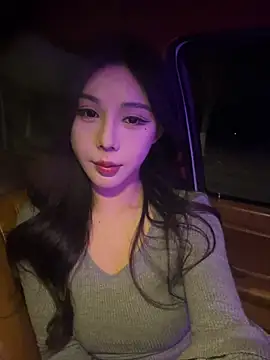 Snapshot of za-02605 chatting on November 21, 2025, 2:05 pm za-02605 online show from November 21, 2025, 2:05 pm