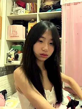 Snapshot of za-02605 chatting on January 7, 2026, 4:01 pm za-02605 online show from January 7, 2026, 4:01 pm