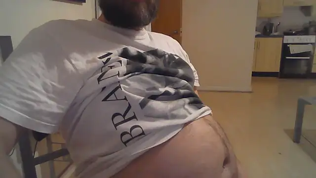 str8matesirishoz online show from June 15, 2026, 10:31 pm