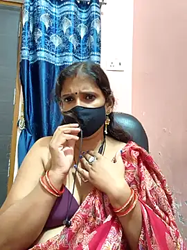 Sonalihot  online show from October 2, 2025, 5:27 pm