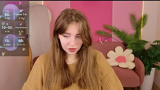 Moon  Bunny online show from October 11, 2025, 3:24 pm