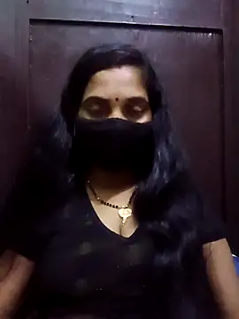 Payal-001 online show from October 25, 2025, 7:03 pm