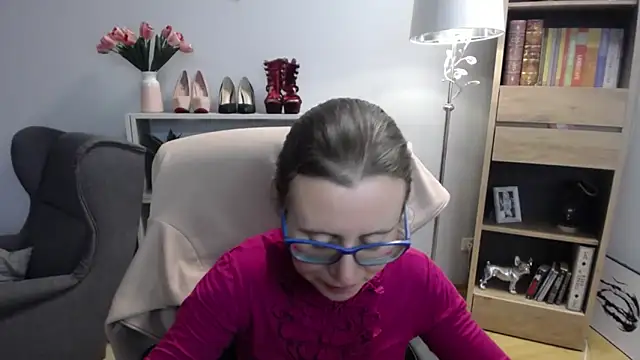 sweetxLizzy online show from November 27, 2025, 5:30 am