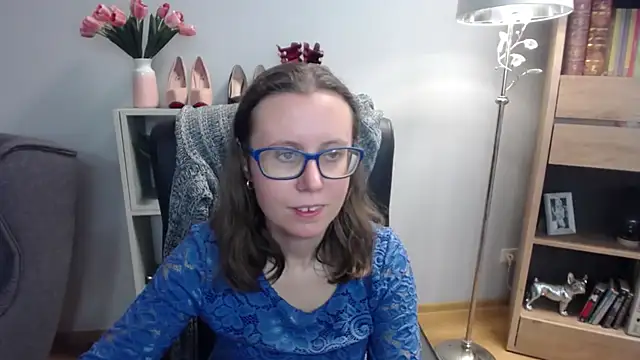 sweetxLizzy online show from December 3, 2025, 5:41 am