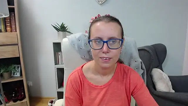 sweetxLizzy online show from July 8, 2026, 4:24 am