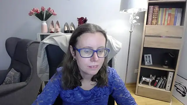 sweetxLizzy online show from November 26, 2025, 5:29 am