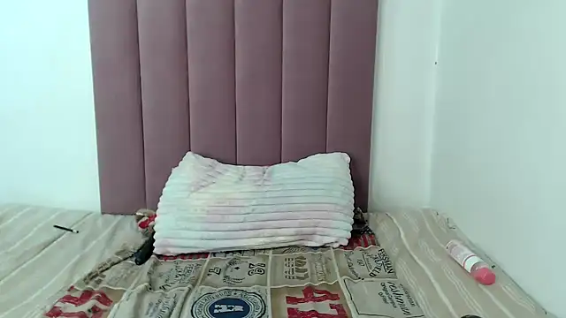 Abby 108 online show from September 28, 2025, 1:45 am