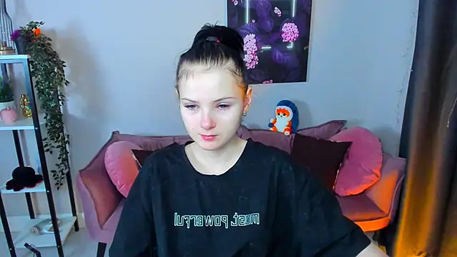 Snapshot of Leila_xxBaby chatting on November 23, 2025, 11:53 am Leila xxBaby online show from November 23, 2025, 11:53 am