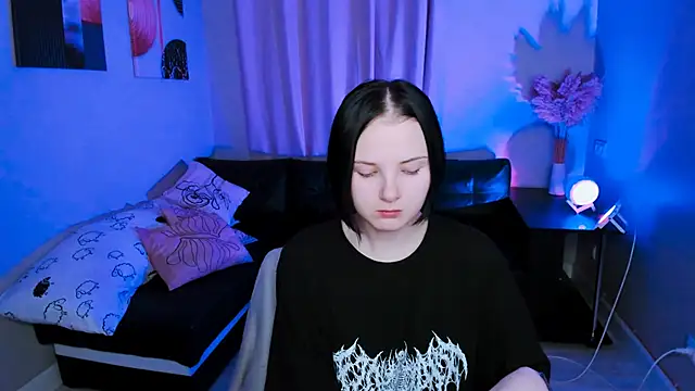 Snapshot of Leila_xxBaby chatting on December 4, 2025, 5:28 am Leila xxBaby online show from December 4, 2025, 5:28 am