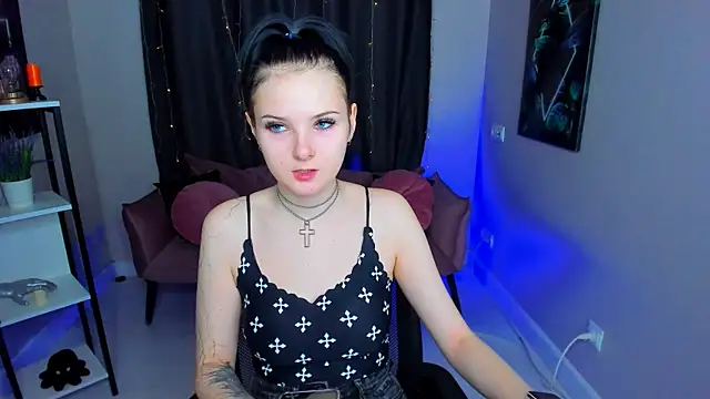 Snapshot of Leila_xxBaby chatting on November 2, 2025, 11:37 am Leila xxBaby online show from November 2, 2025, 11:37 am