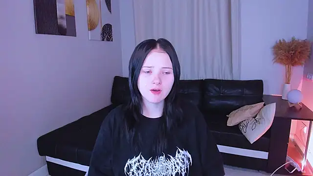 Snapshot of Leila_xxBaby chatting on November 28, 2025, 1:22 pm Leila xxBaby online show from November 28, 2025, 1:22 pm