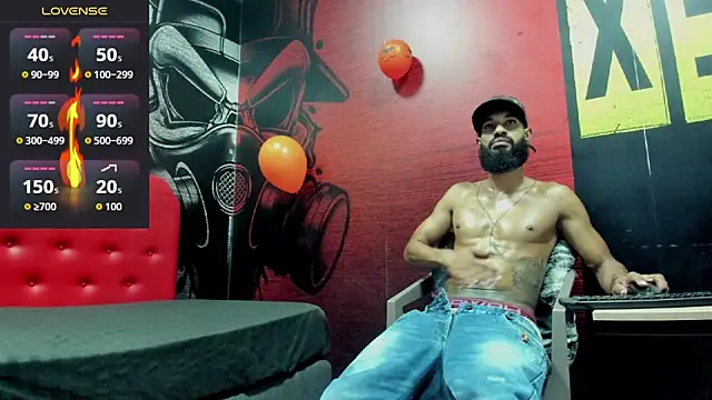 Snapshot of Damian_Shakur chatting on November 18, 2025, 11:13 am Damian Shakur online show from November 18, 2025, 11:13 am