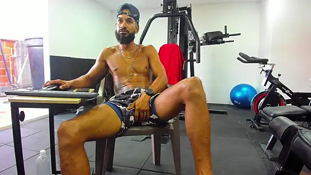 Snapshot of Damian_Shakur chatting on September 24, 2025, 9:32 pm Damian Shakur online show from September 24, 2025, 9:32 pm