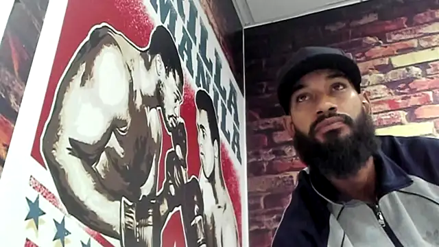 Snapshot of Damian_Shakur chatting on November 23, 2025, 12:15 pm Damian Shakur online show from November 23, 2025, 12:15 pm