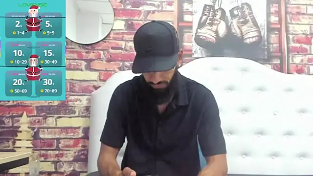 Snapshot of Damian_Shakur chatting on December 19, 2025, 5:59 pm Damian Shakur online show from December 19, 2025, 5:59 pm