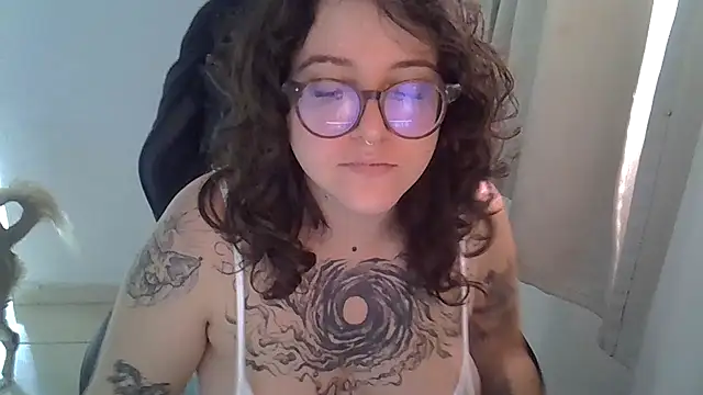 Blue Liz online show from September 19, 2025, 11:36 am